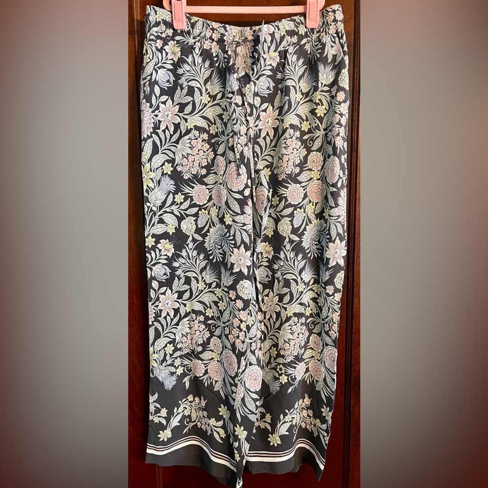 LOFT Floral Elastic Waist Pant